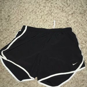 NEW NIKE SHORTS